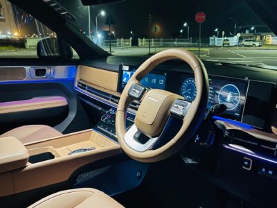 Discover Mauritius in Comfort: Rent the Luxury 7-Seater Hyundai Santa Fe Hybrid