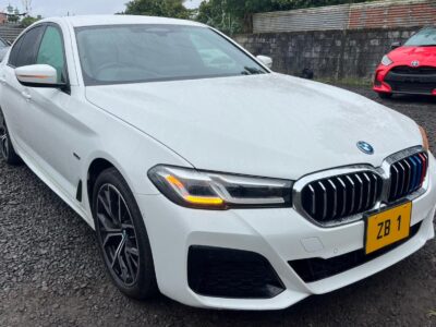 Rent Car in Mauritius – BMW 530e M Sport Plug-in Hybrid