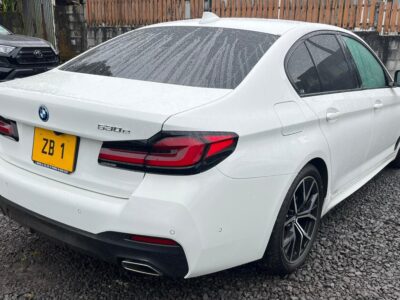 Rent Car in Mauritius – BMW 530e M Sport Plug-in Hybrid