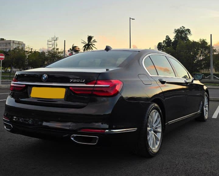 Luxury BMW SERIES 7 740LI Rental in Mauritius