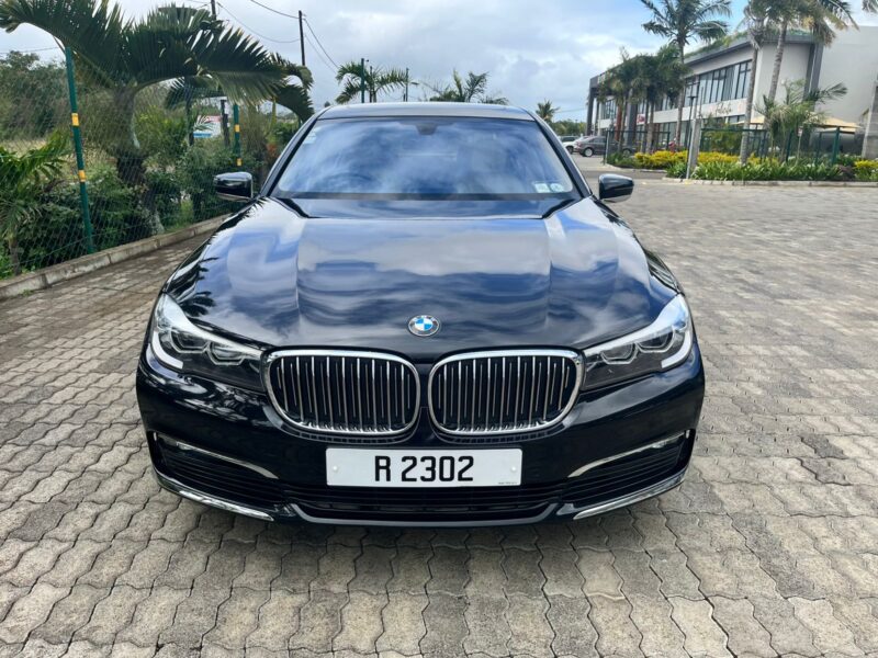 Luxury BMW SERIES 7 740LI Rental in Mauritius