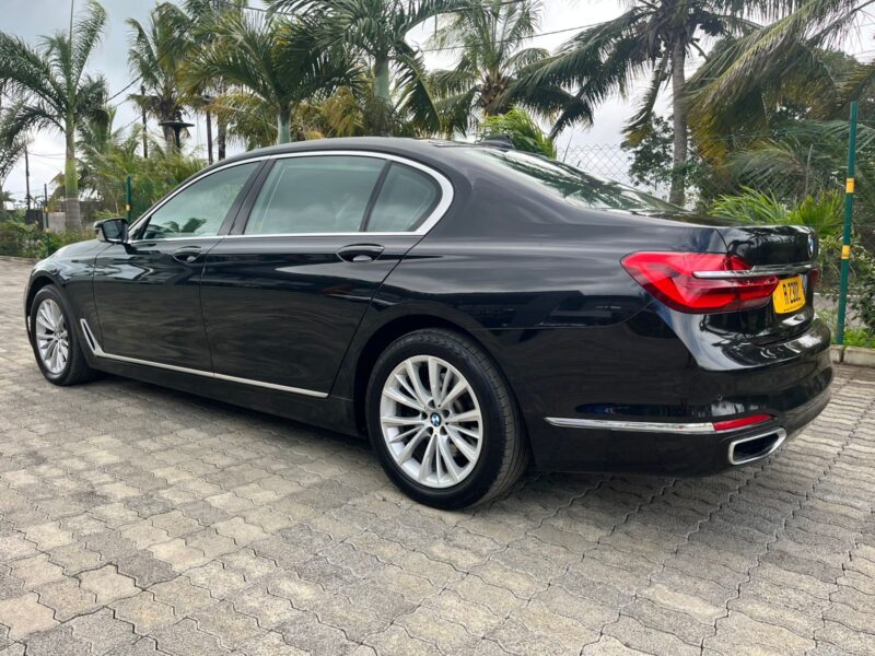 Luxury BMW SERIES 7 740LI Rental in Mauritius