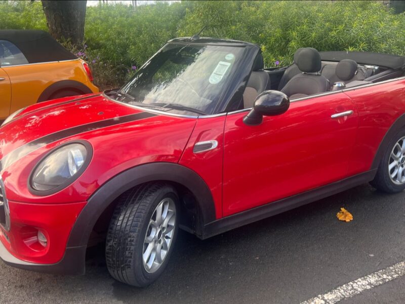 Mini Cooper Convertible Rental: Explore Mauritius in Style