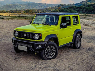 Explore Mauritius with the Suzuki Jimny 3-Doors Automatic