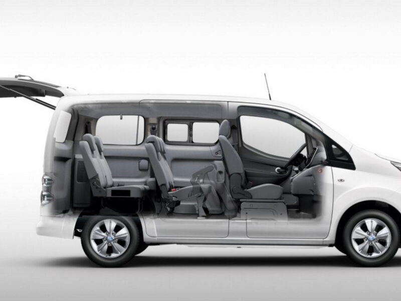 Nissan NV200 7-Seater Rental in Mauritius | Ideal for Family Travel