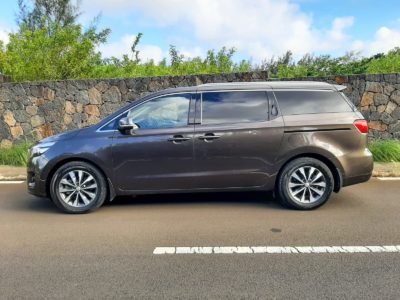 Kia Carnival 7-Seater Rental Mauritius