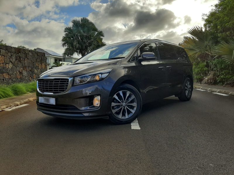 Kia Carnival 7-Seater Rental Mauritius