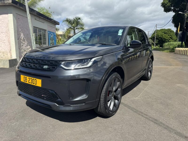Luxury Cars to Rent in Mauritius | Land Rover Discovery P300