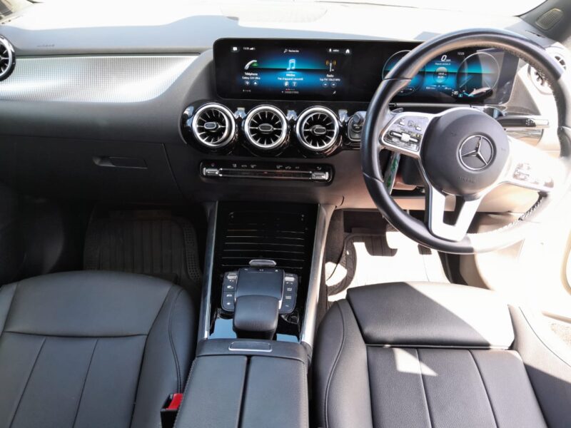 Experience Excellence with the Mercedes GLA180