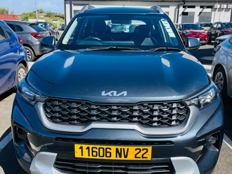 Mauritius Car Rental Airport: Kia Sonet for a Seamless Journey