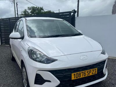 Explore Mauritius with Affordable Comfort: Rent a Hyundai Grand i10 Automatic