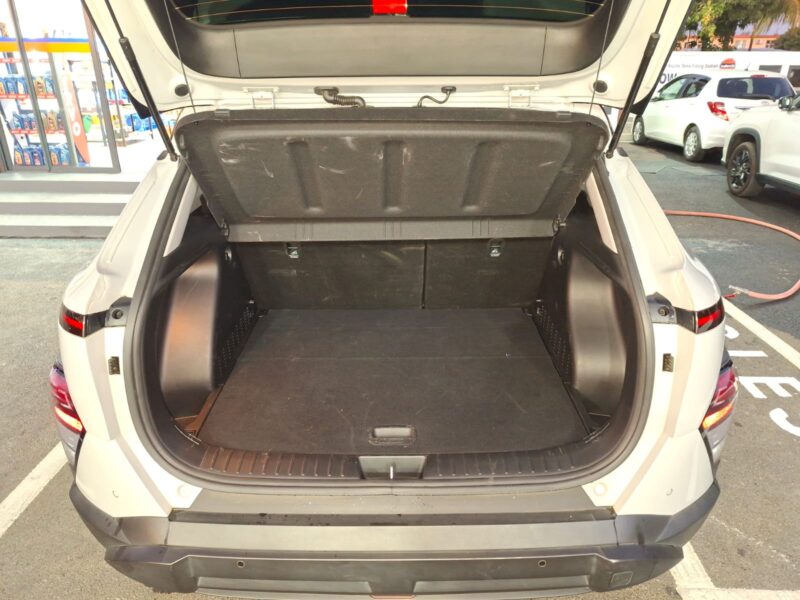 Car Rental in Mauritius: Discover Adventure with the Hyundai Kona