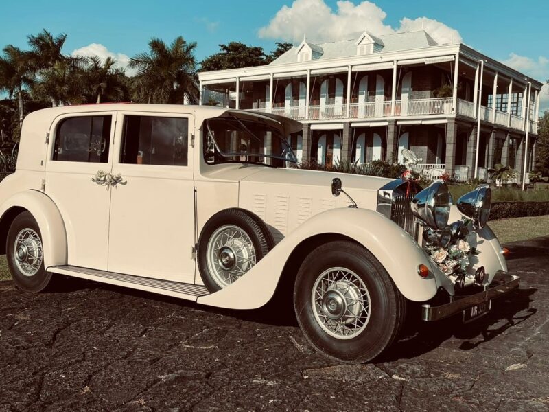 Your Premier Destination for Vintage Wedding Car Hire