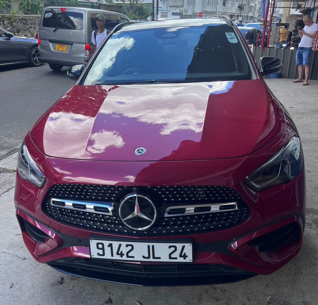 Mercedes-Benz GLA 250 available from Liberta Car Rental, showcasing Mauritius’ best luxury car hire experience.