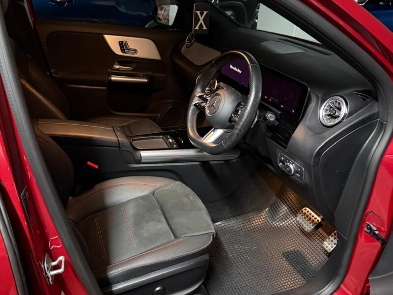 Luxury Awaits: Mercedes-Benz GLA 250 Rental in Mauritius