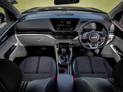 Car for Rental in Mauritius | Kia Carens 7-Seater Family MPV