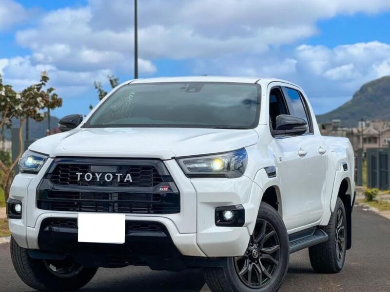 Rent Toyota Hilux GR Automatic 4x4 in Mauritius | Liberta Car Rental