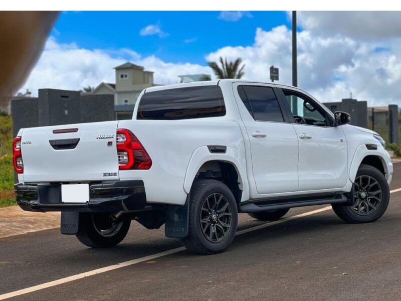 Rent Toyota Hilux GR Automatic 4x4 in Mauritius | Liberta Car Rental