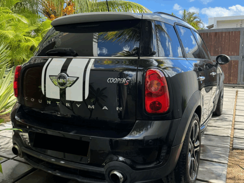 P2P Car Rental Mauritius – MINI Cooper Countryman S (Manual)