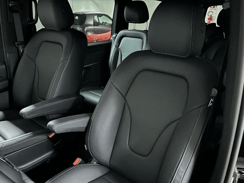 Mercedes V-Class at Mauritius airport for VIP pickup service.