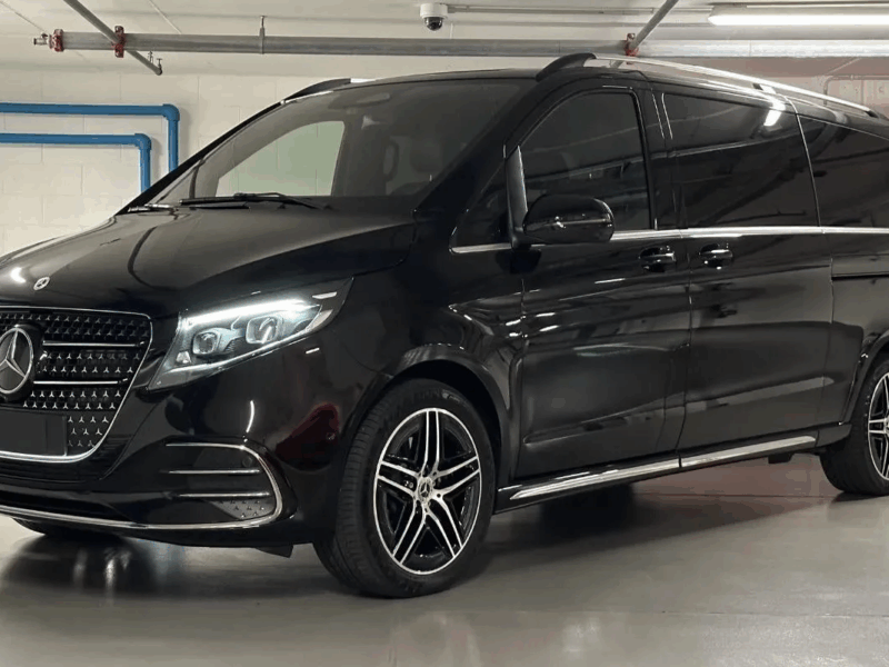Mercedes V-Class at Mauritius airport for VIP pickup service.