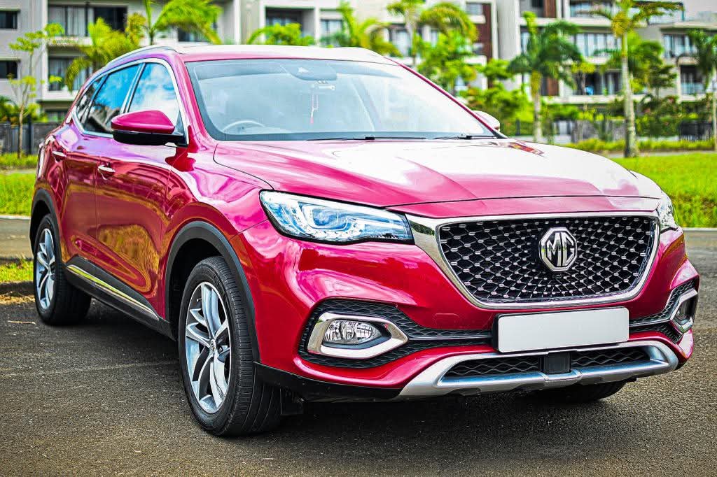 MG HS Trophy SUV car rental in Grand Baie, Mauritius.