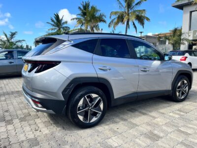 Location voiture Ile Maurice avec Hyundai Tucson 2025 hybride