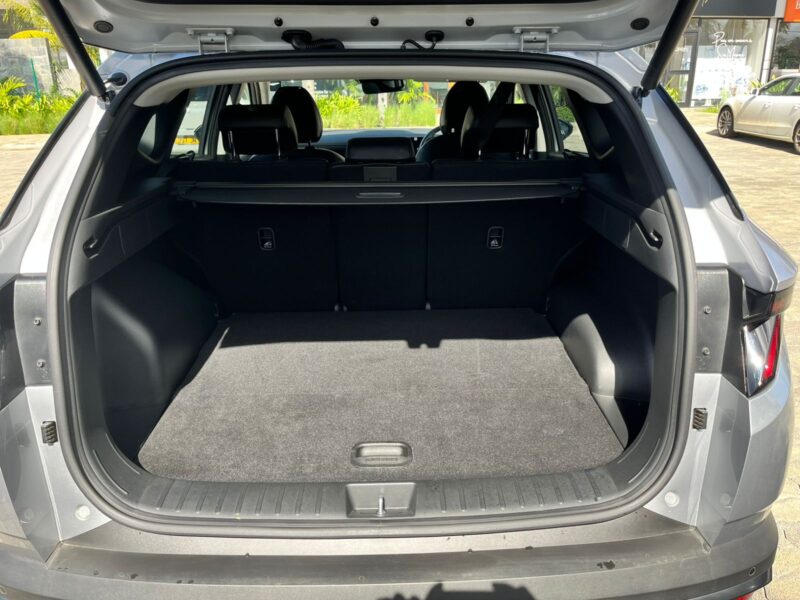 Location voiture Ile Maurice avec Hyundai Tucson 2025 hybride